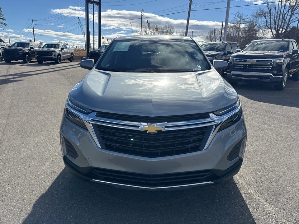 2024 Chevrolet Equinox - Image 8 of 12