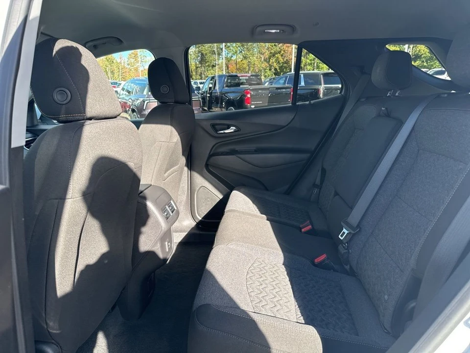 2024 Chevrolet Equinox - Image 12 of 21