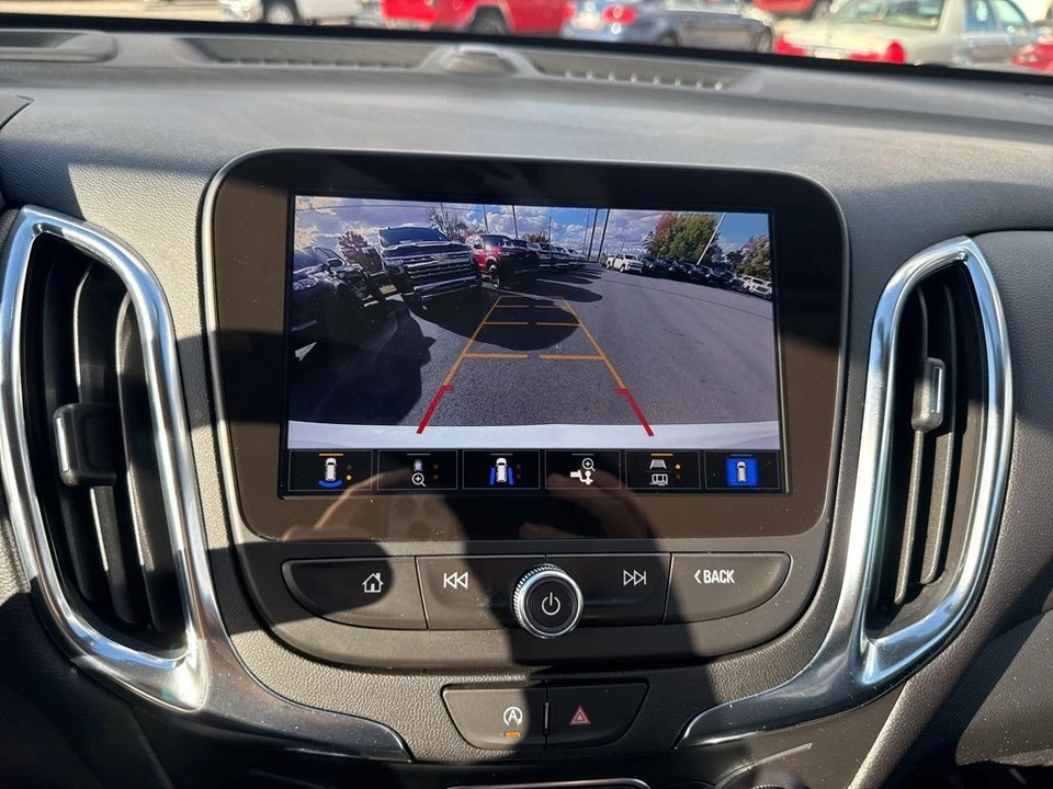2024 Chevrolet Equinox - Image 20 of 21