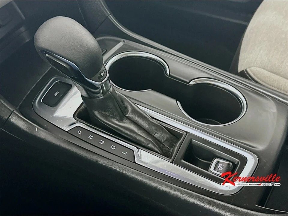2024 Chevrolet Equinox - Image 16 of 21