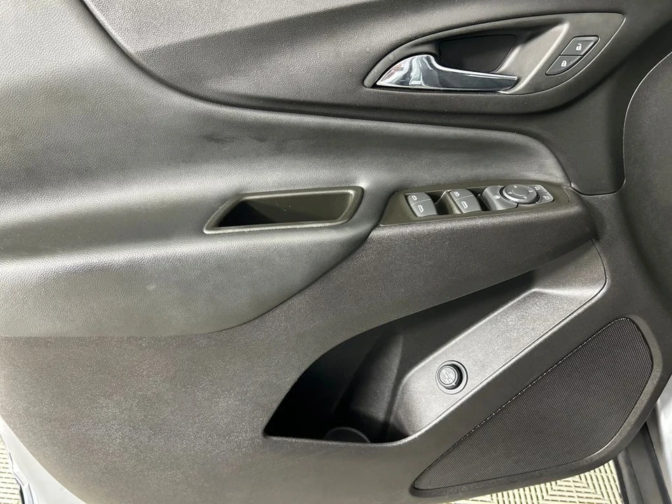 2024 Chevrolet Equinox - Image 11 of 12