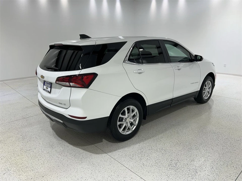 2024 Chevrolet Equinox - Image 8 of 12