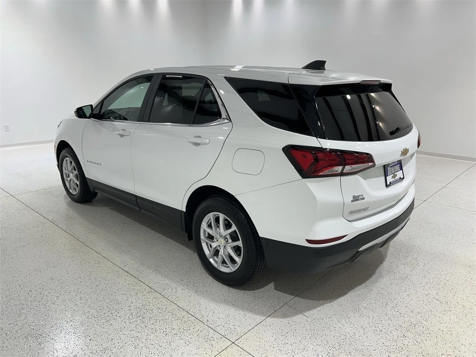 2024 Chevrolet Equinox - Image 6 of 12