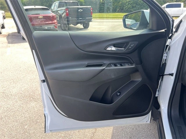 2024 Chevrolet Equinox - Image 20 of 21