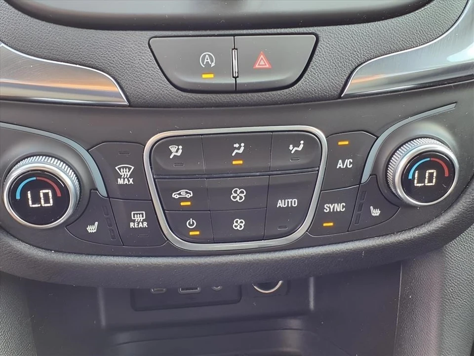 2024 Chevrolet Equinox - Image 11 of 21