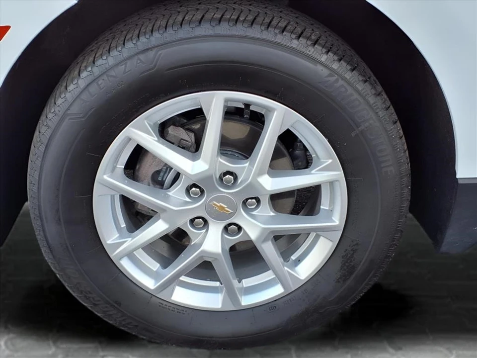 2024 Chevrolet Equinox - Image 4 of 21