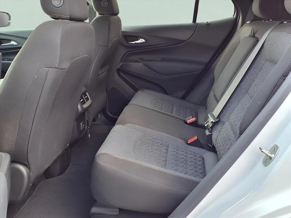 2024 Chevrolet Equinox - Image 15 of 21