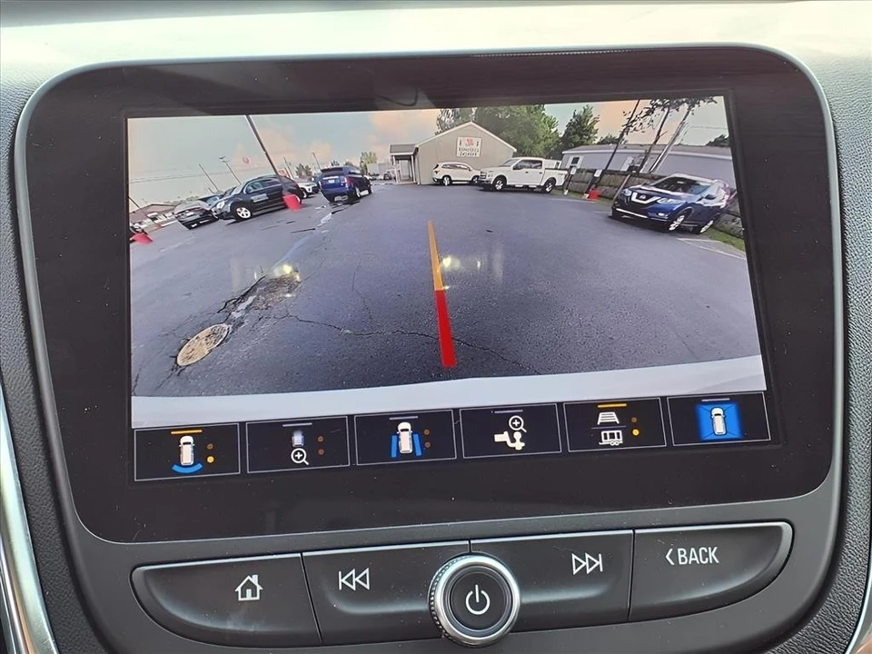 2024 Chevrolet Equinox - Image 10 of 21