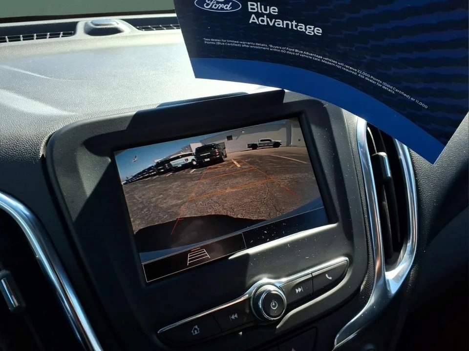 2024 Chevrolet Equinox - Image 10 of 21