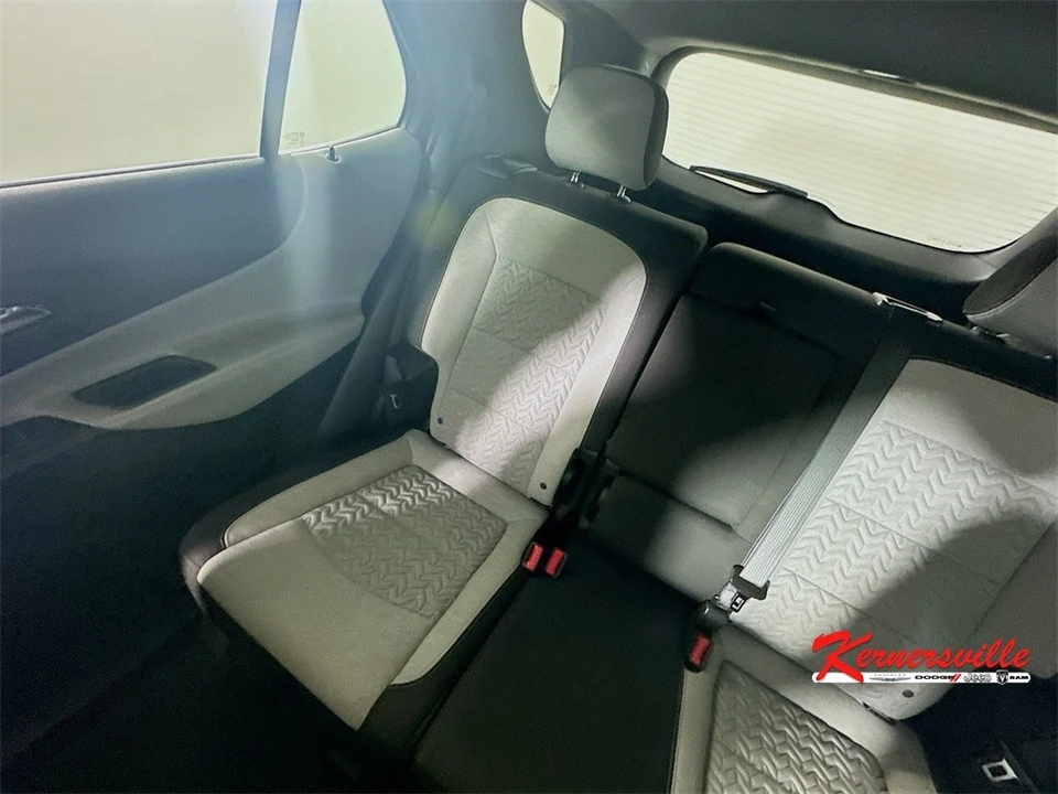 2024 Chevrolet Equinox - Image 12 of 21