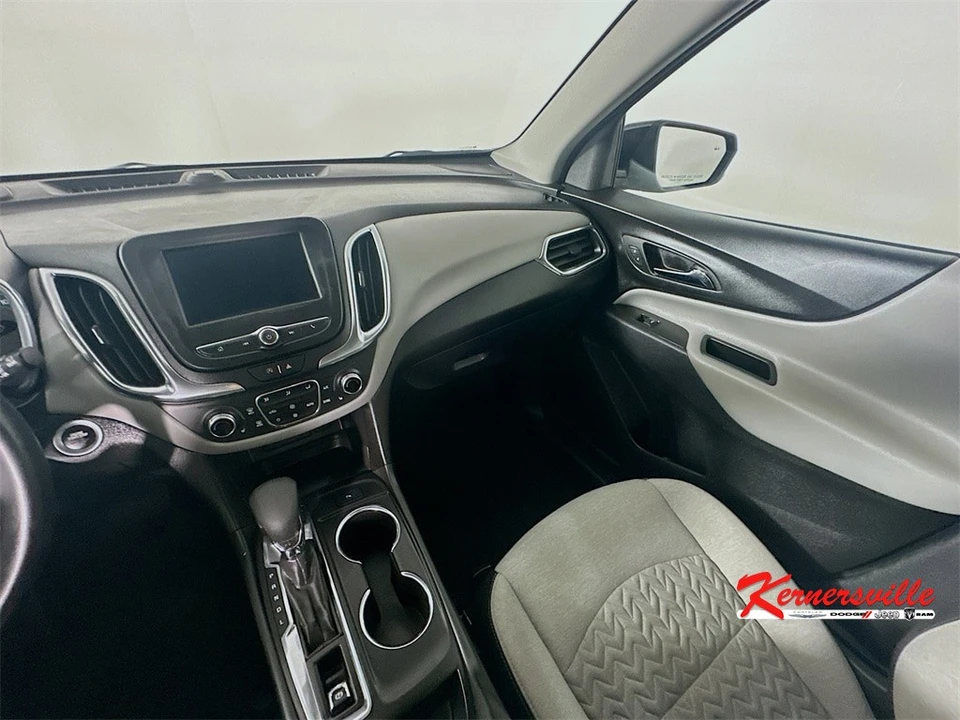 2024 Chevrolet Equinox - Image 11 of 12