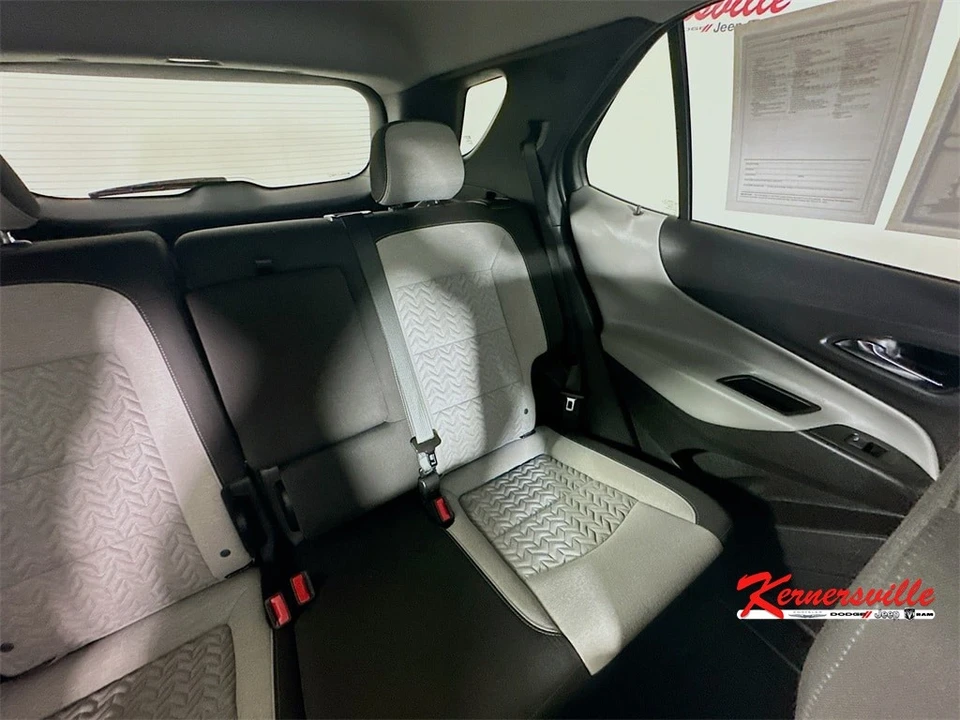 2024 Chevrolet Equinox - Image 14 of 21