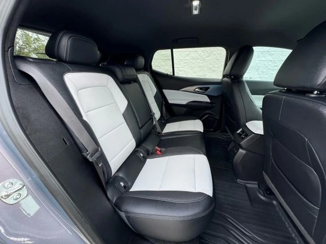 2024 Chevrolet Equinox - Image 20 of 21
