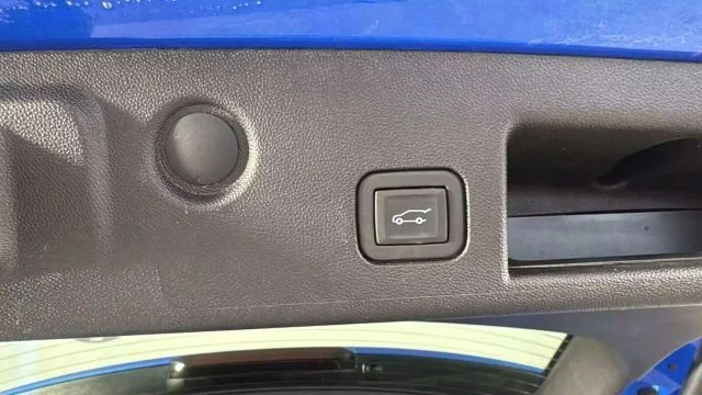 2024 Chevrolet Equinox - Image 8 of 12