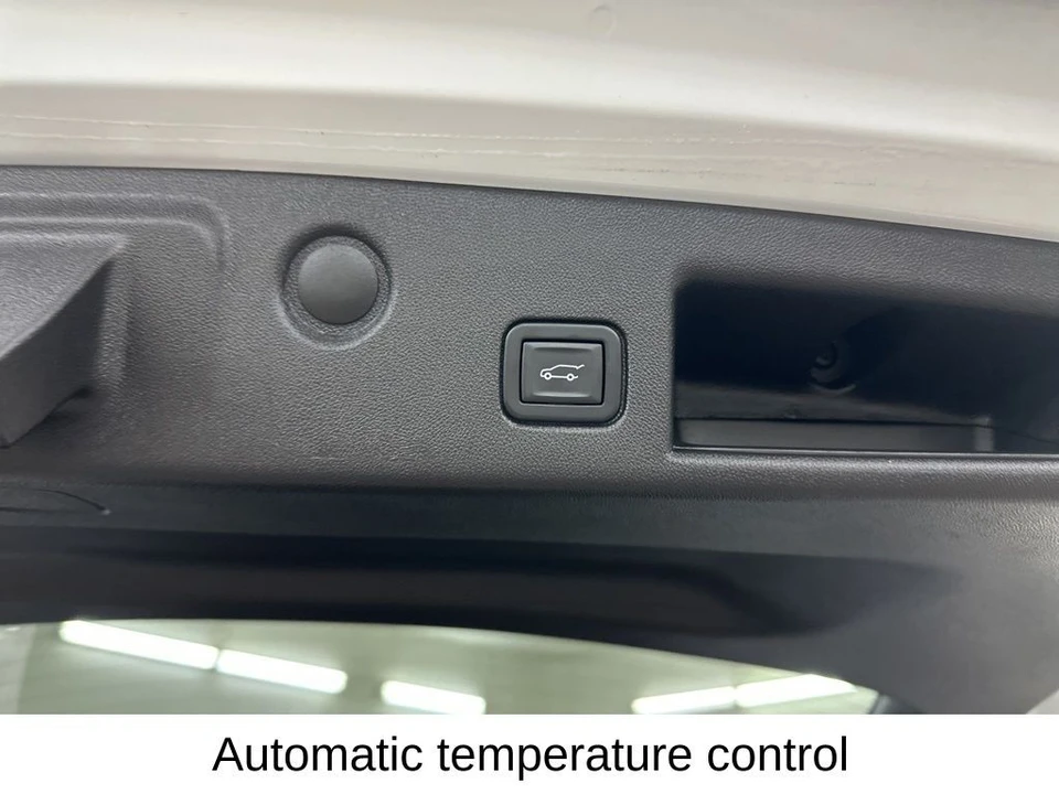 2024 Chevrolet Equinox - Image 28 of 31