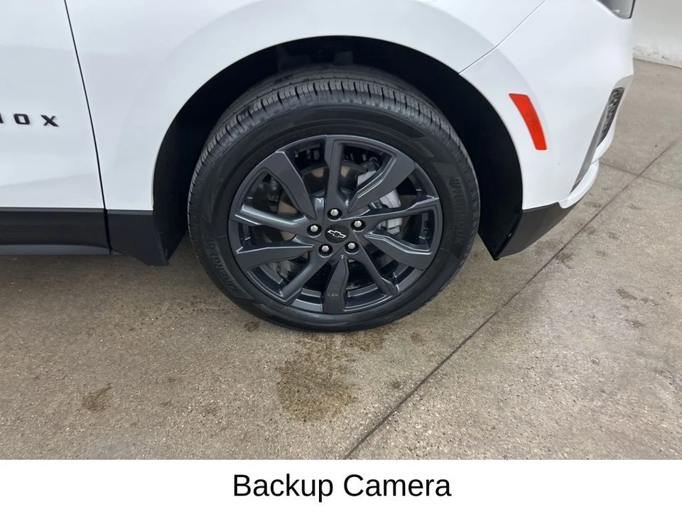 2024 Chevrolet Equinox - Image 16 of 31