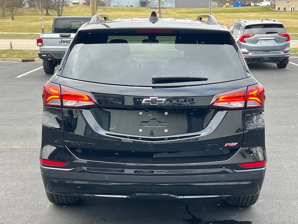 2024 Chevrolet Equinox - Image 18 of 21