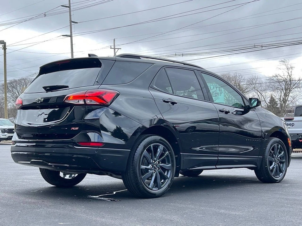2024 Chevrolet Equinox - Image 19 of 21