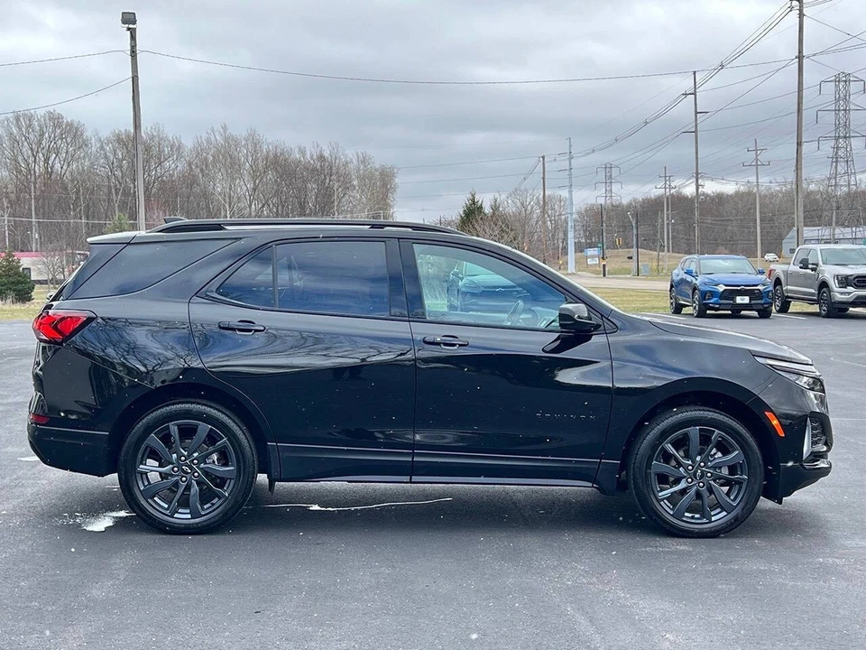 2024 Chevrolet Equinox - Image 20 of 21