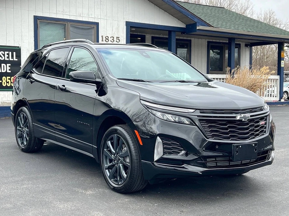 2024 Chevrolet Equinox - Image 10 of 21