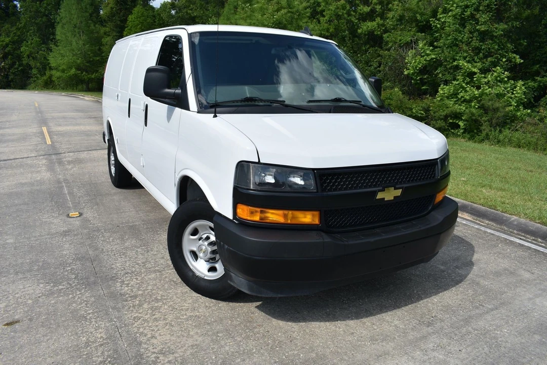 2024 Chevrolet Express - Image 2 of 17
