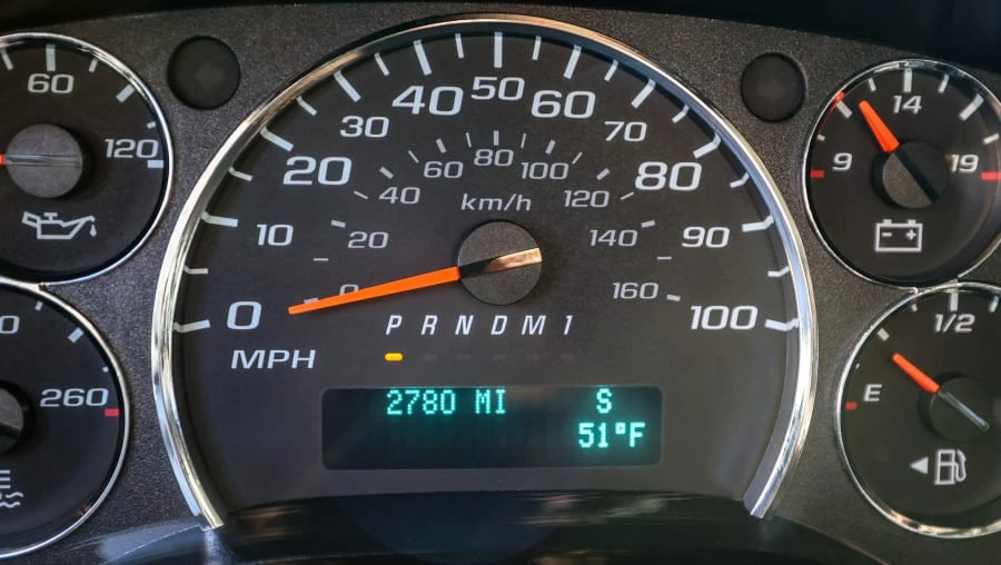 2024 Chevrolet Express - Image 20 of 31