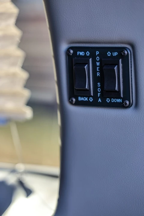 2024 Chevrolet Express - Image 31 of 31