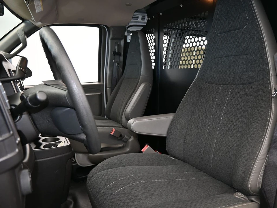 2024 Chevrolet Express - Image 10 of 12