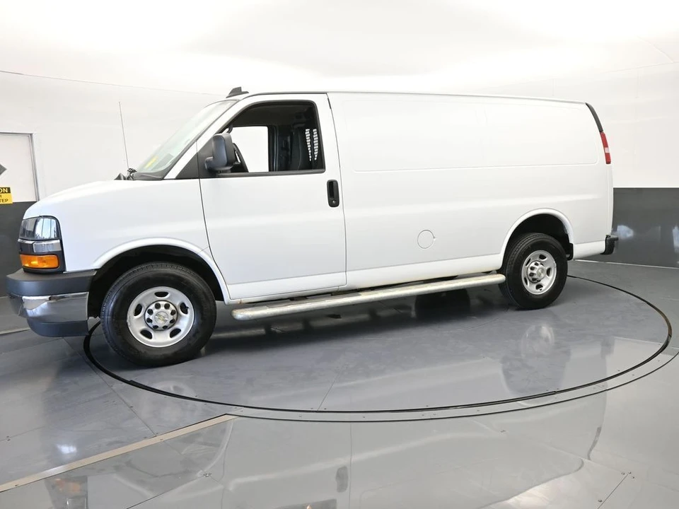 2024 Chevrolet Express - Image 2 of 12