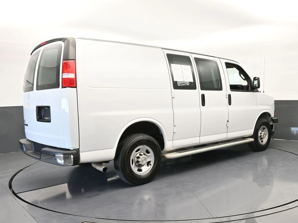 2024 Chevrolet Express - Image 6 of 12