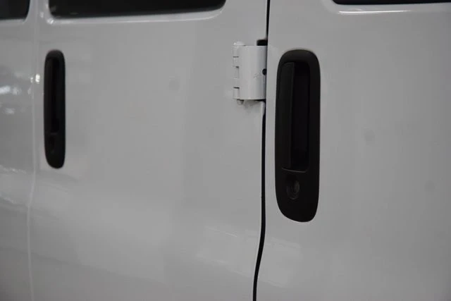 2024 Chevrolet Express - Image 9 of 12