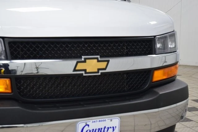 2024 Chevrolet Express - Image 5 of 12