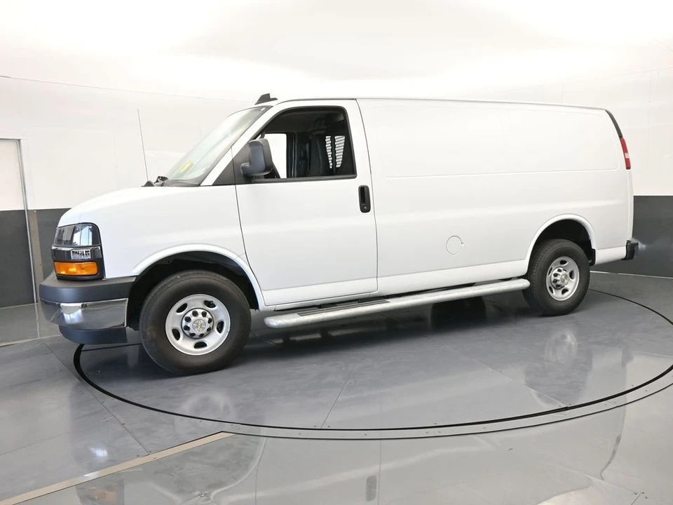 2024 Chevrolet Express - Image 2 of 12