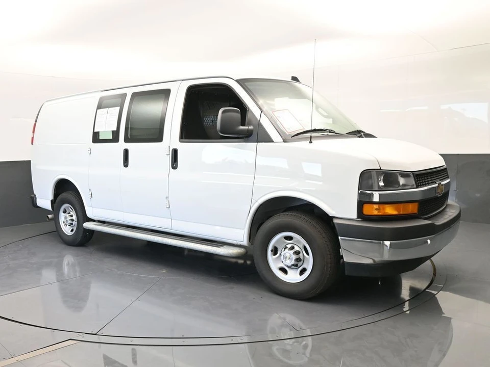 2024 Chevrolet Express - Image 8 of 12