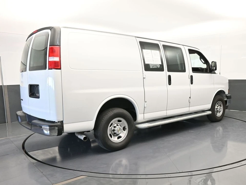 2024 Chevrolet Express - Image 6 of 12