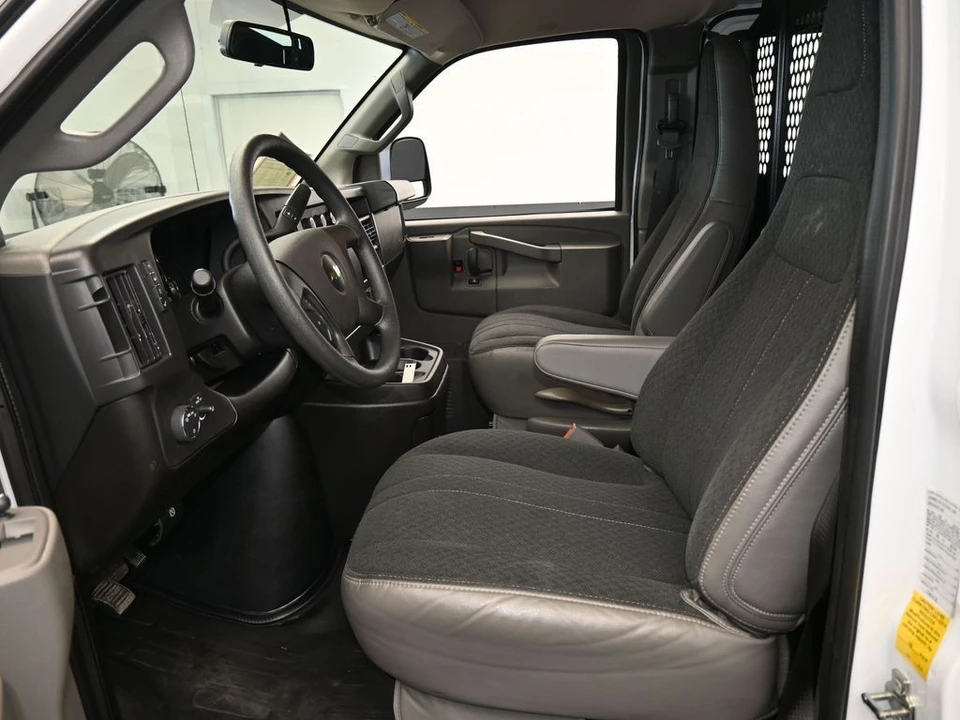2024 Chevrolet Express - Image 11 of 12