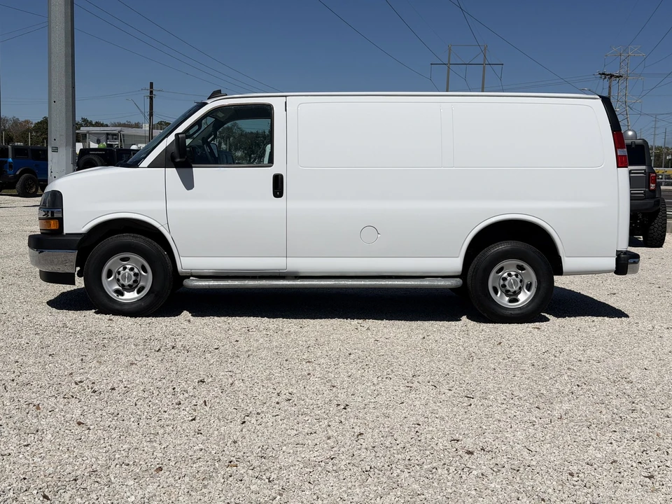 2024 Chevrolet Express - Image 2 of 21