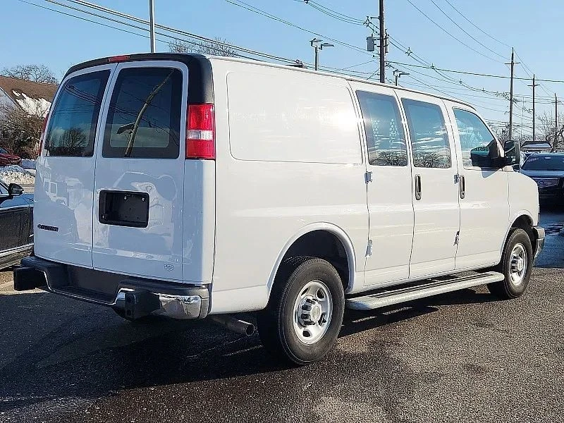 2024 Chevrolet Express - Image 6 of 12