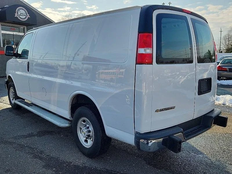 2024 Chevrolet Express - Image 4 of 12