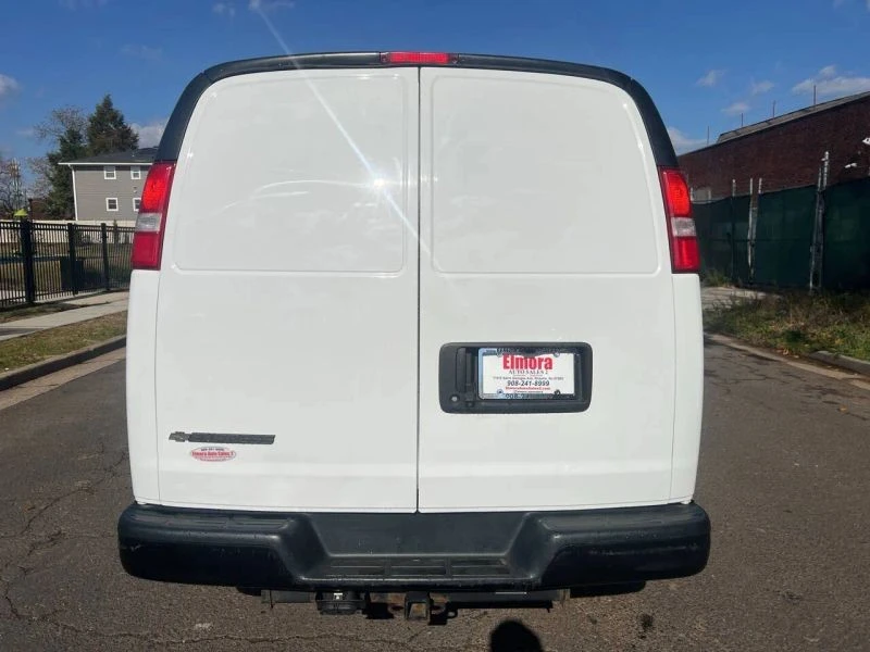 2024 Chevrolet Express - Image 5 of 12