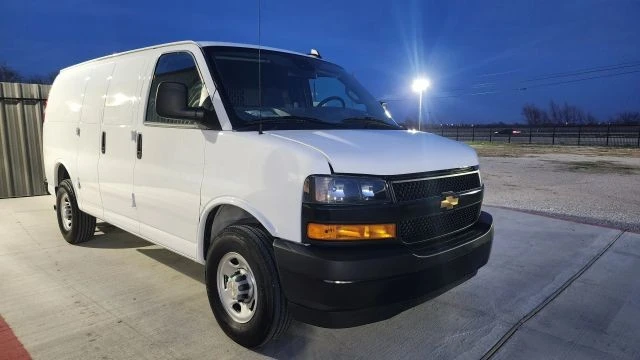 2024 Chevrolet Express - Image 12 of 21