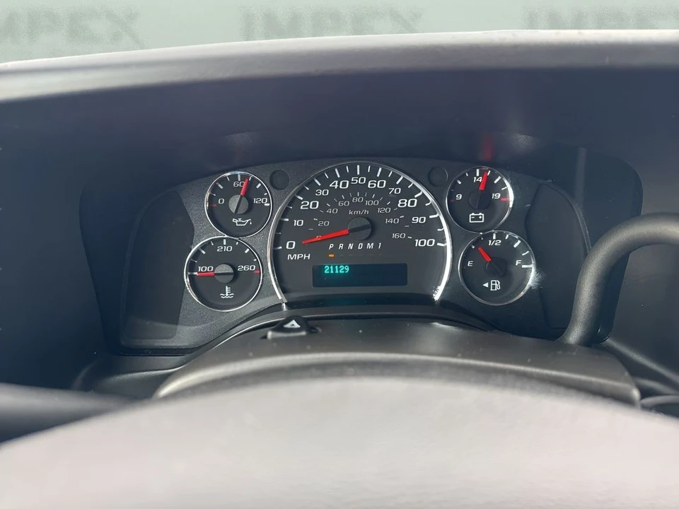 2024 Chevrolet Express - Image 16 of 21