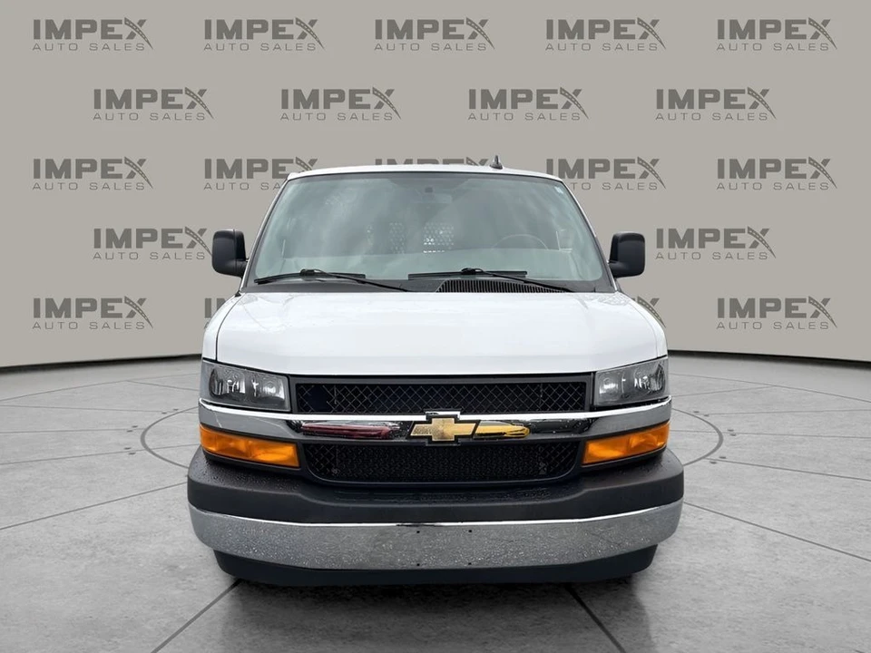 2024 Chevrolet Express - Image 8 of 21