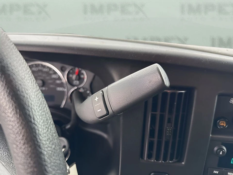 2024 Chevrolet Express - Image 12 of 21