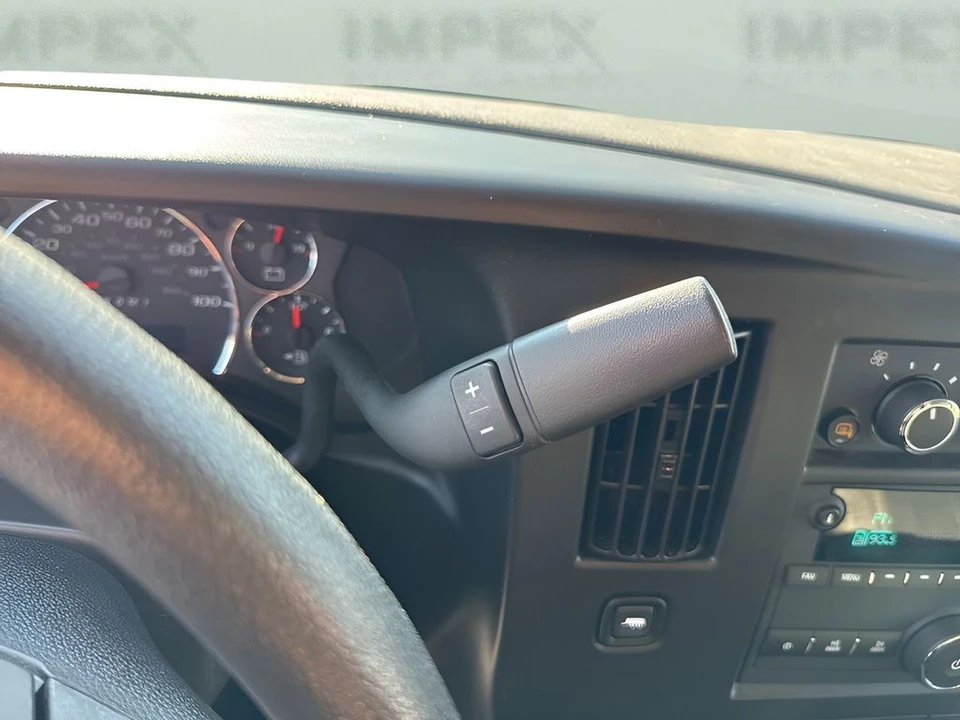 2024 Chevrolet Express - Image 12 of 21