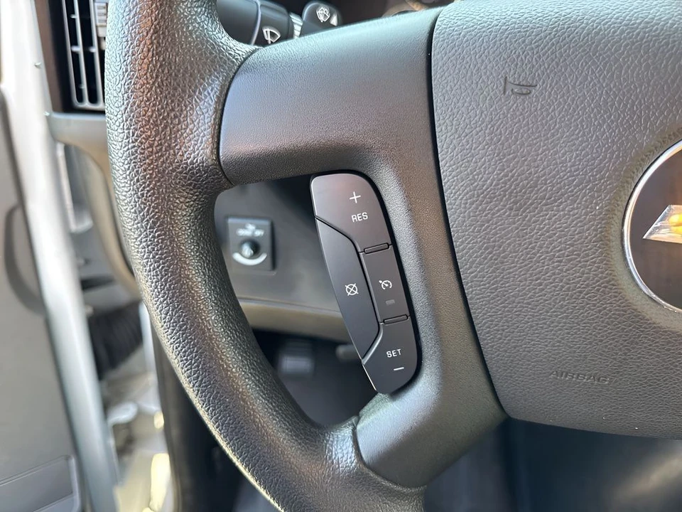 2024 Chevrolet Express - Image 11 of 21