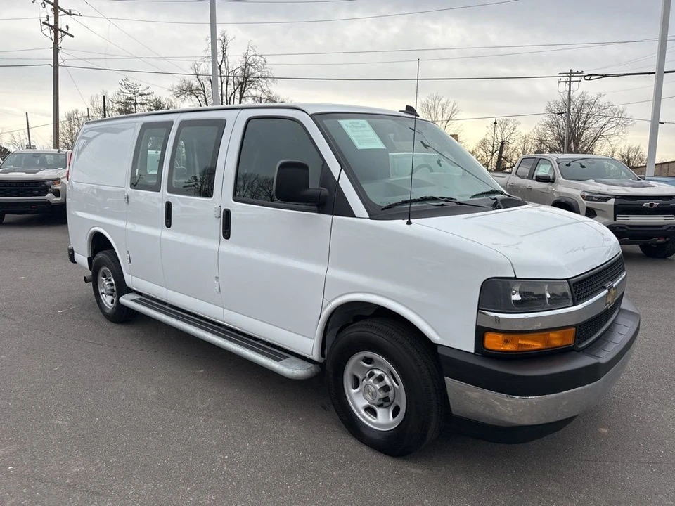 2024 Chevrolet Express - Image 7 of 12