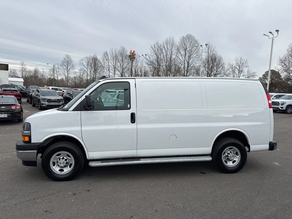 2024 Chevrolet Express - Image 2 of 21