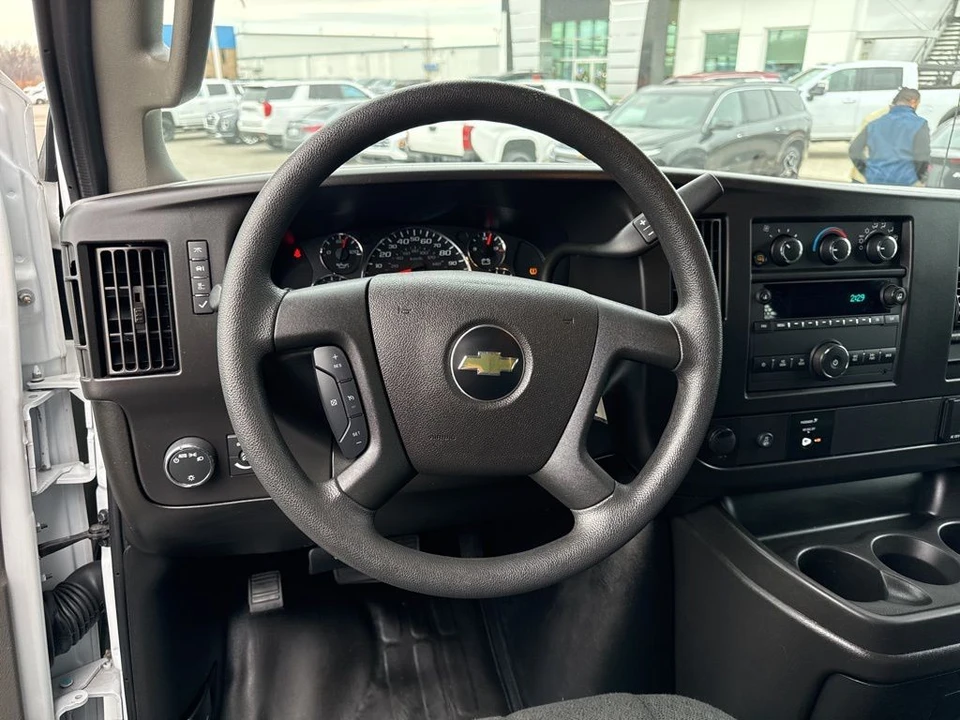 2024 Chevrolet Express - Image 11 of 21