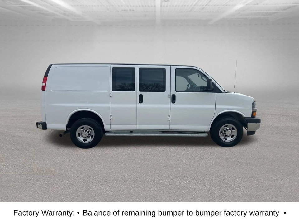 2024 Chevrolet Express - Image 14 of 21